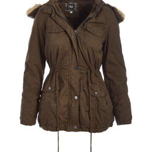 YMI Sherpa Lined Anorak Hooded Coat Estilo Military Green